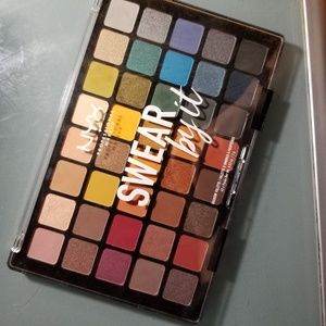 NYC Swear by It Palette